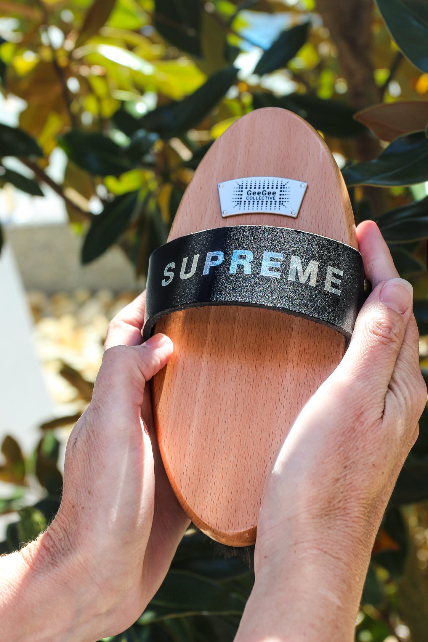 GeeGee COLLECTIVE| Supreme Body Brush